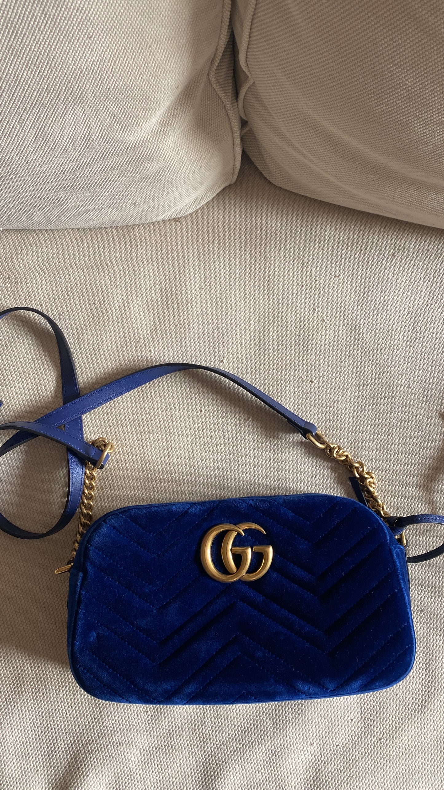 Gucci marmont Camera bag velvet blu