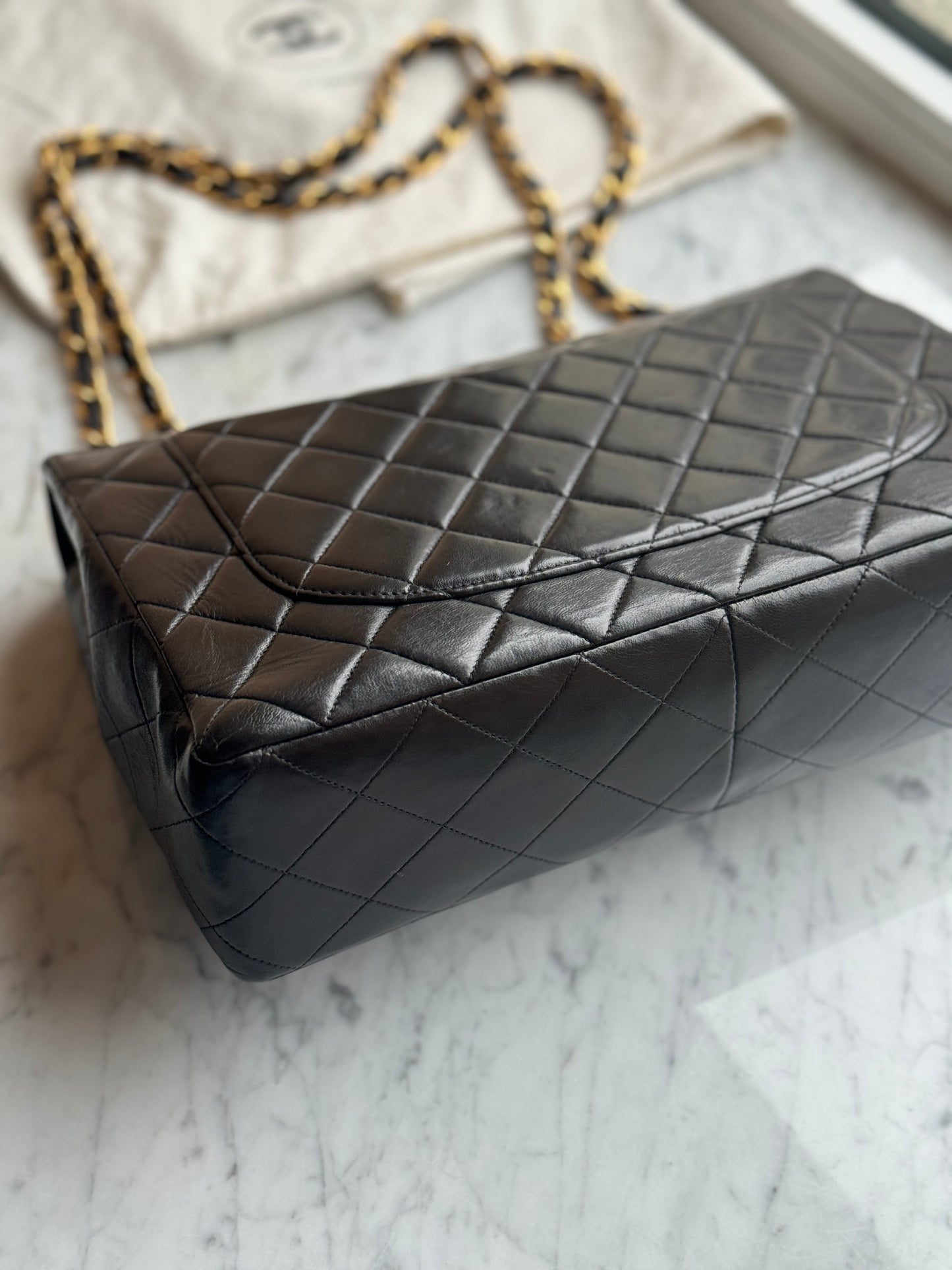 Vintage Chanel classique