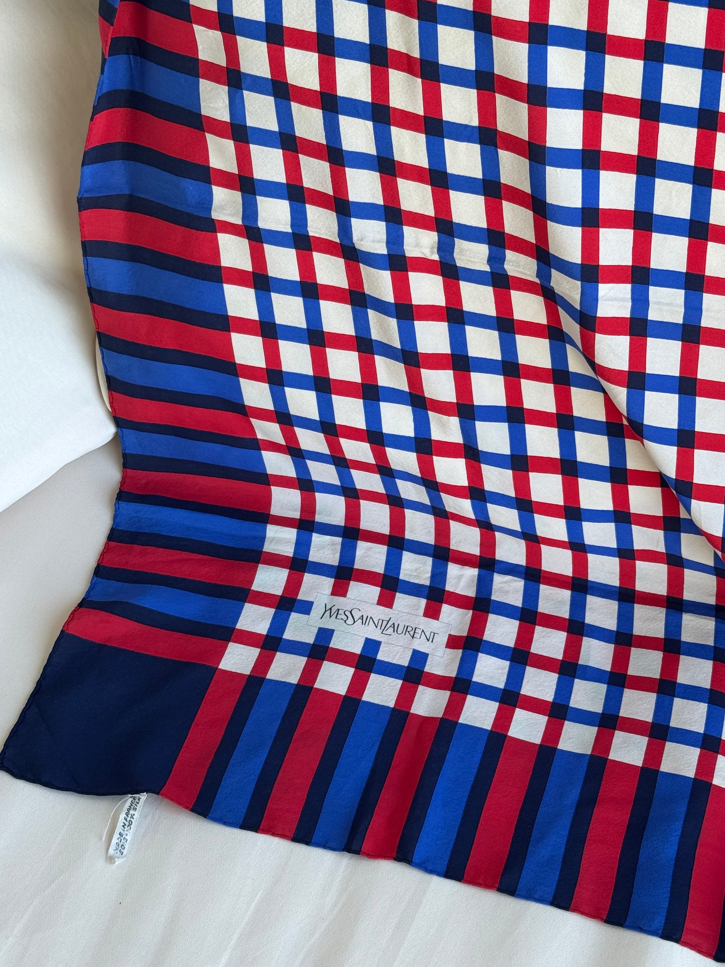 Foulard Yves Saint Laurent
