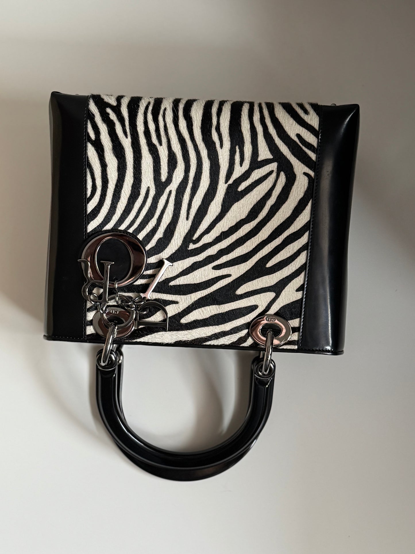 Lady Dior zebra media