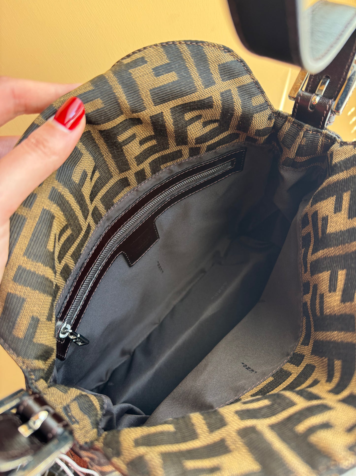 Fendi baguette vintage