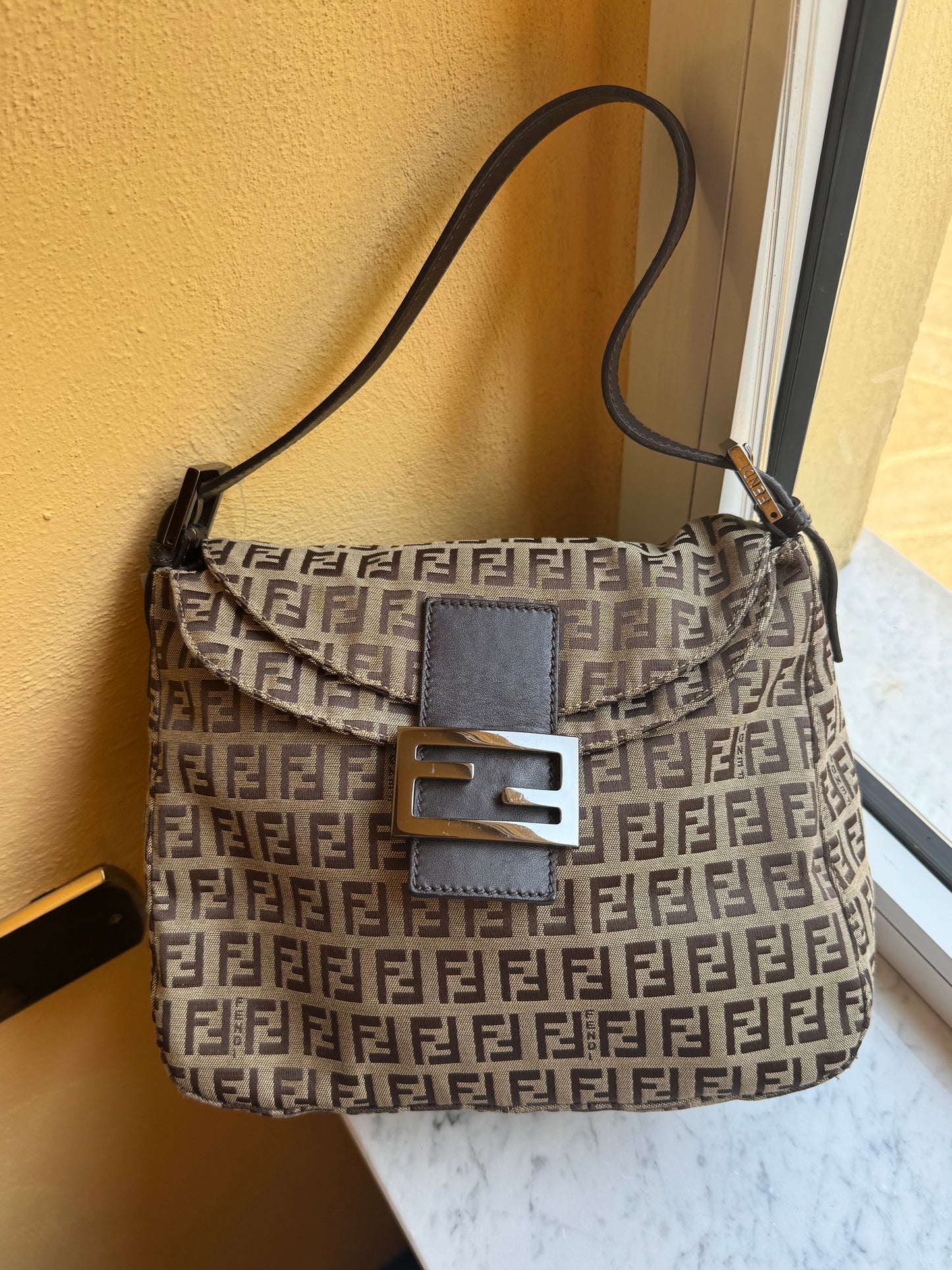 Mamma baguette Fendi