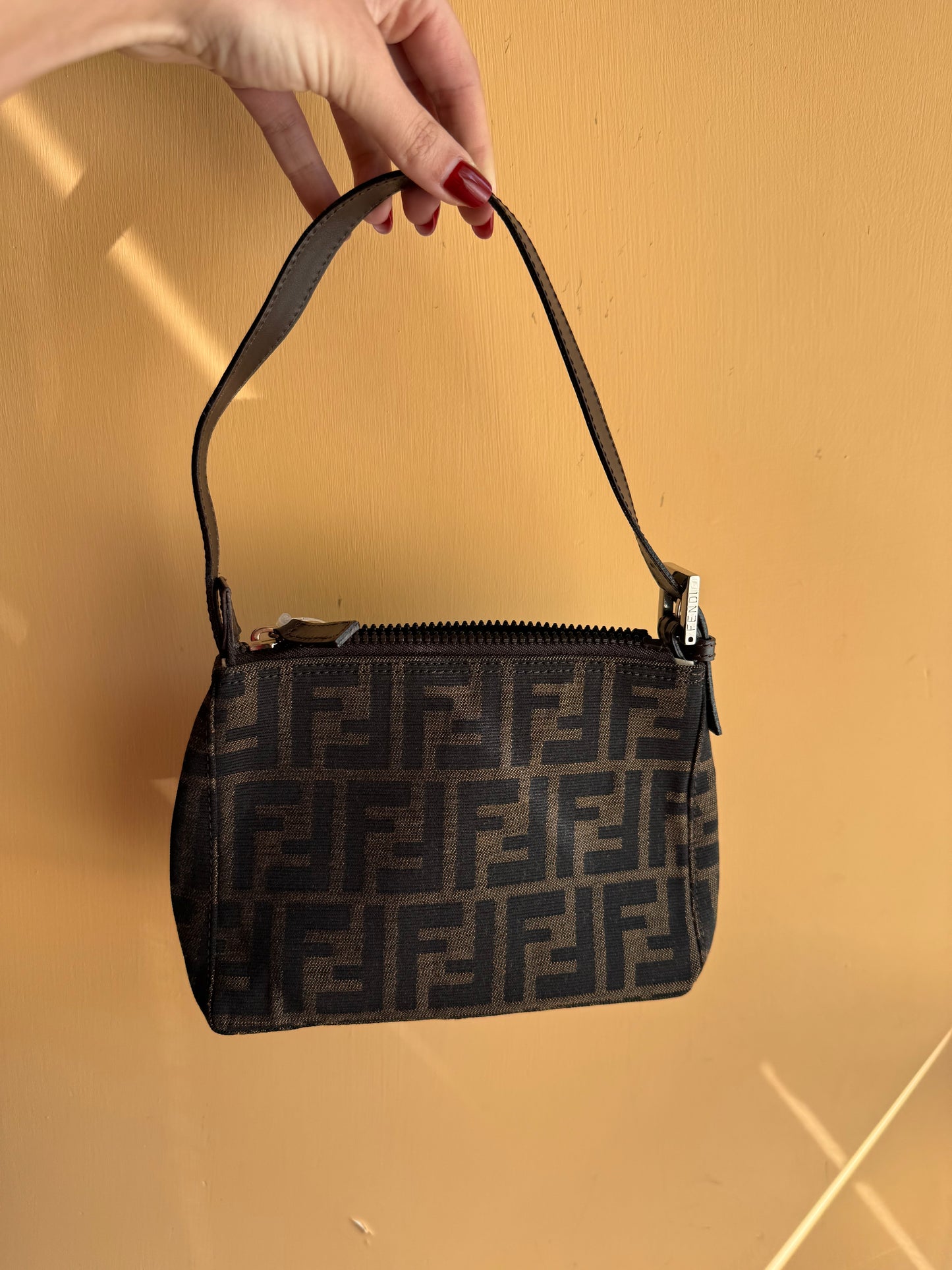 Pochette Fendi monogram
