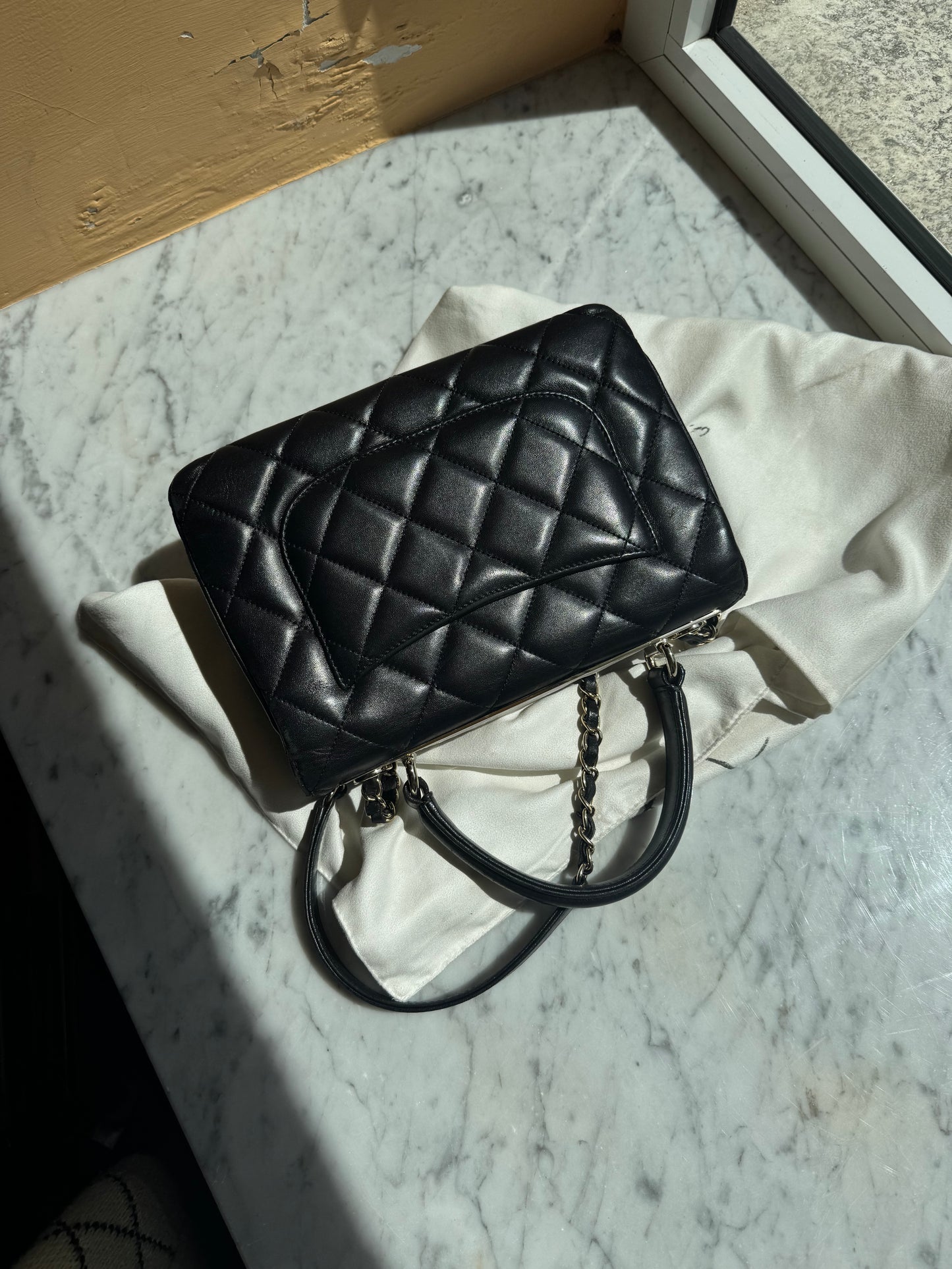 Chanel Top Handle nera