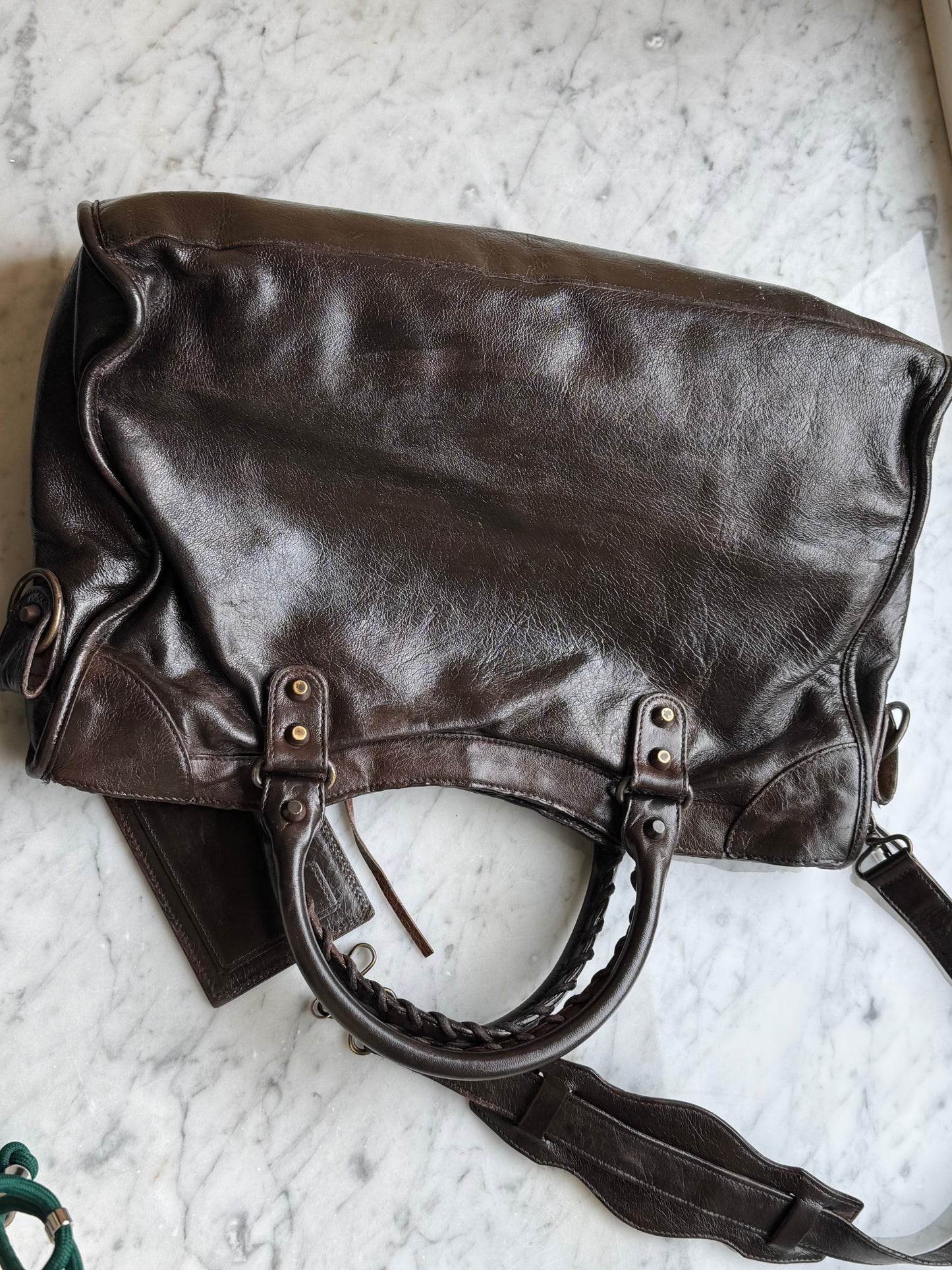 Balenciaga City cioccolato
