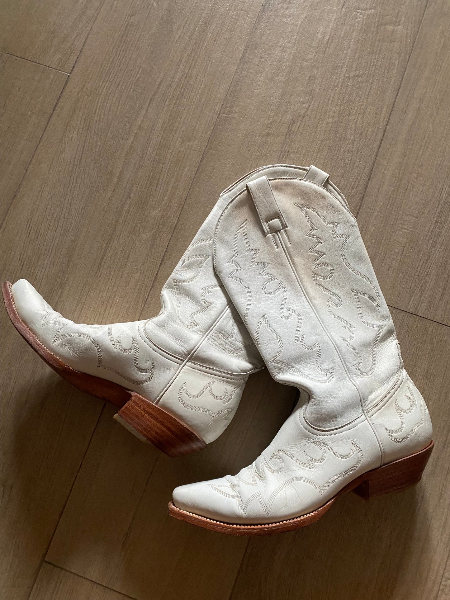 Real CAMPEROS in pelle bianco.