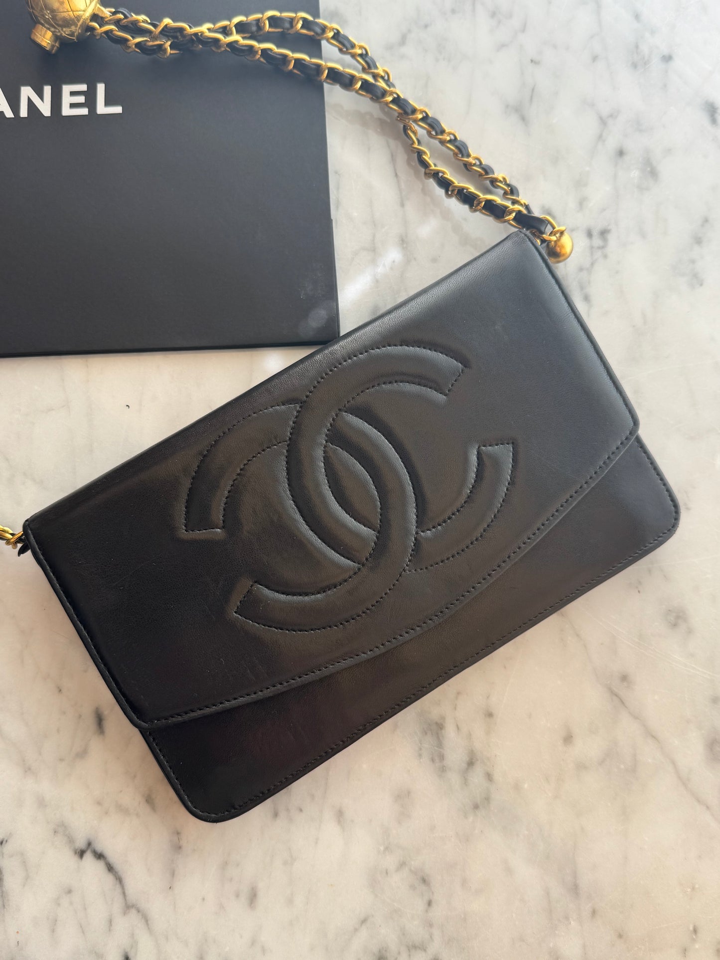 Chanel WOC nera