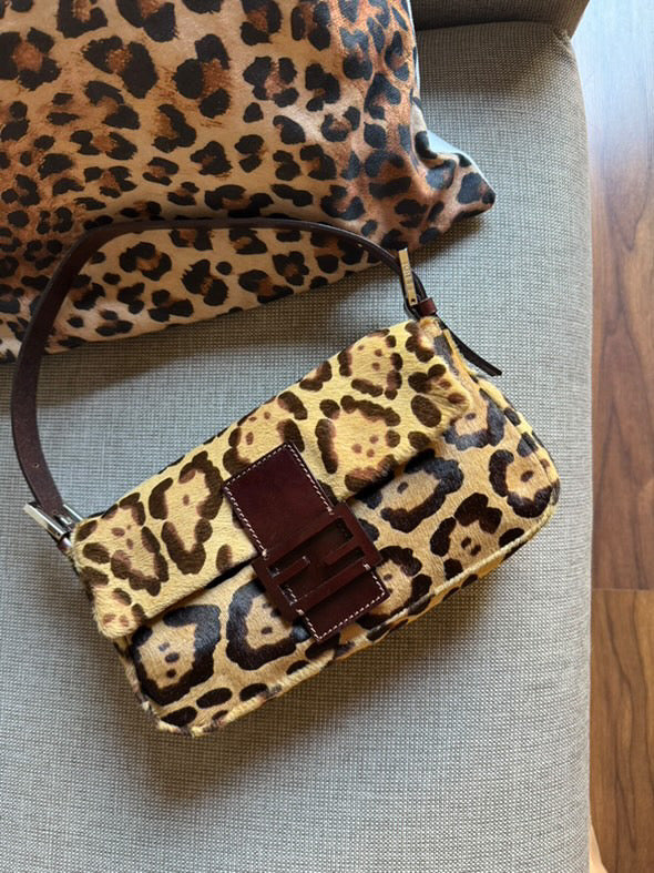 Baguette Fendi Limited edition