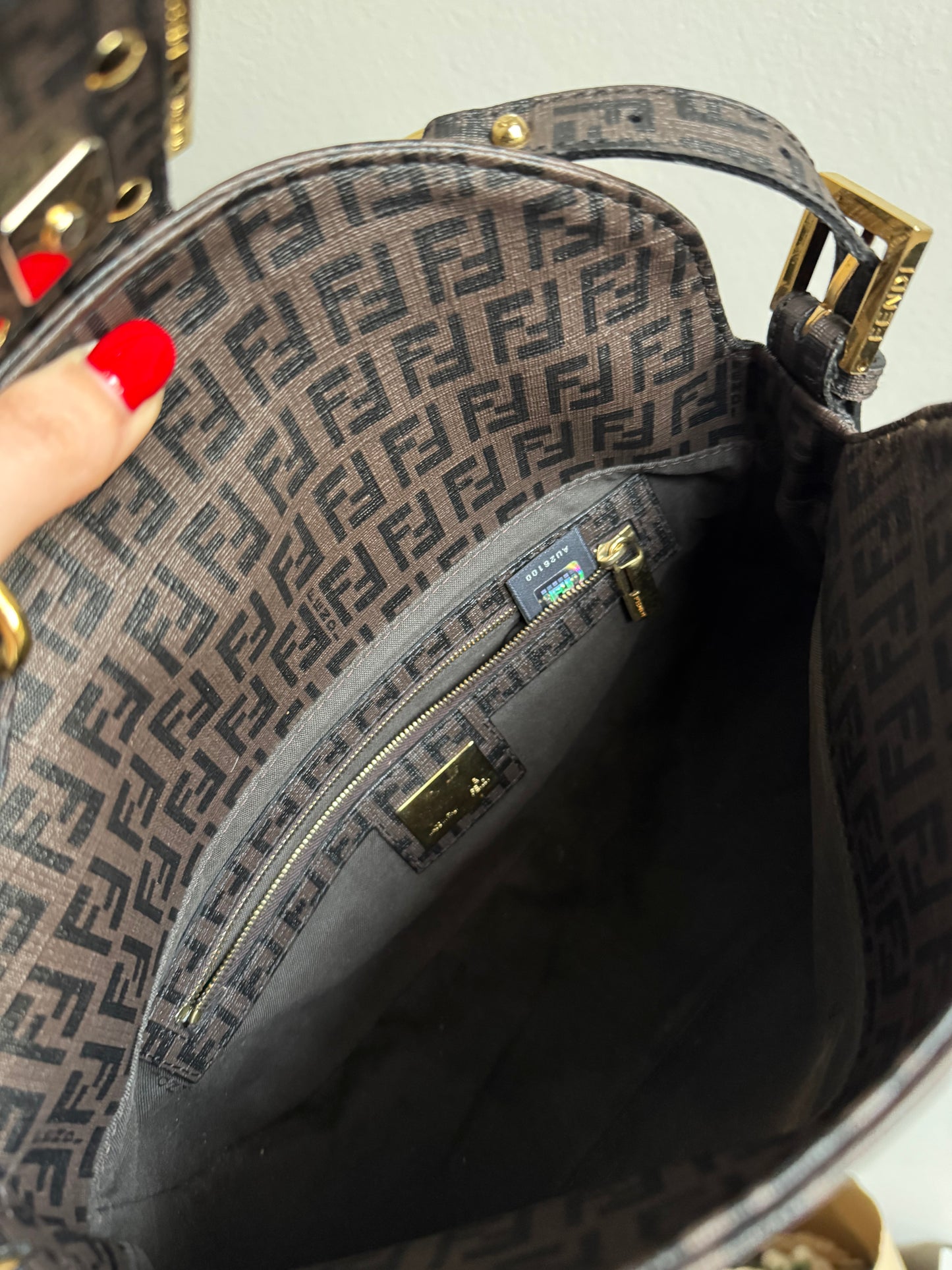 Fendi baguette