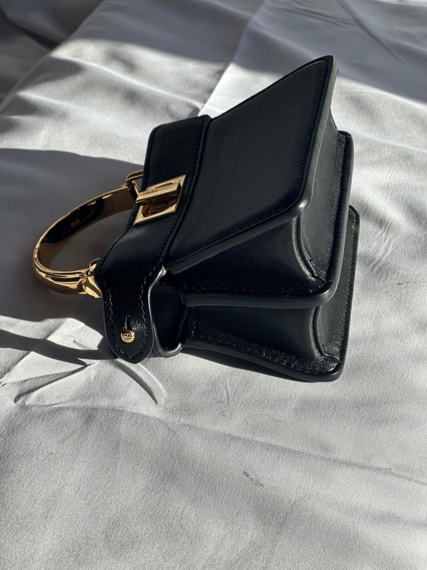 Fendi Peekaboo nano