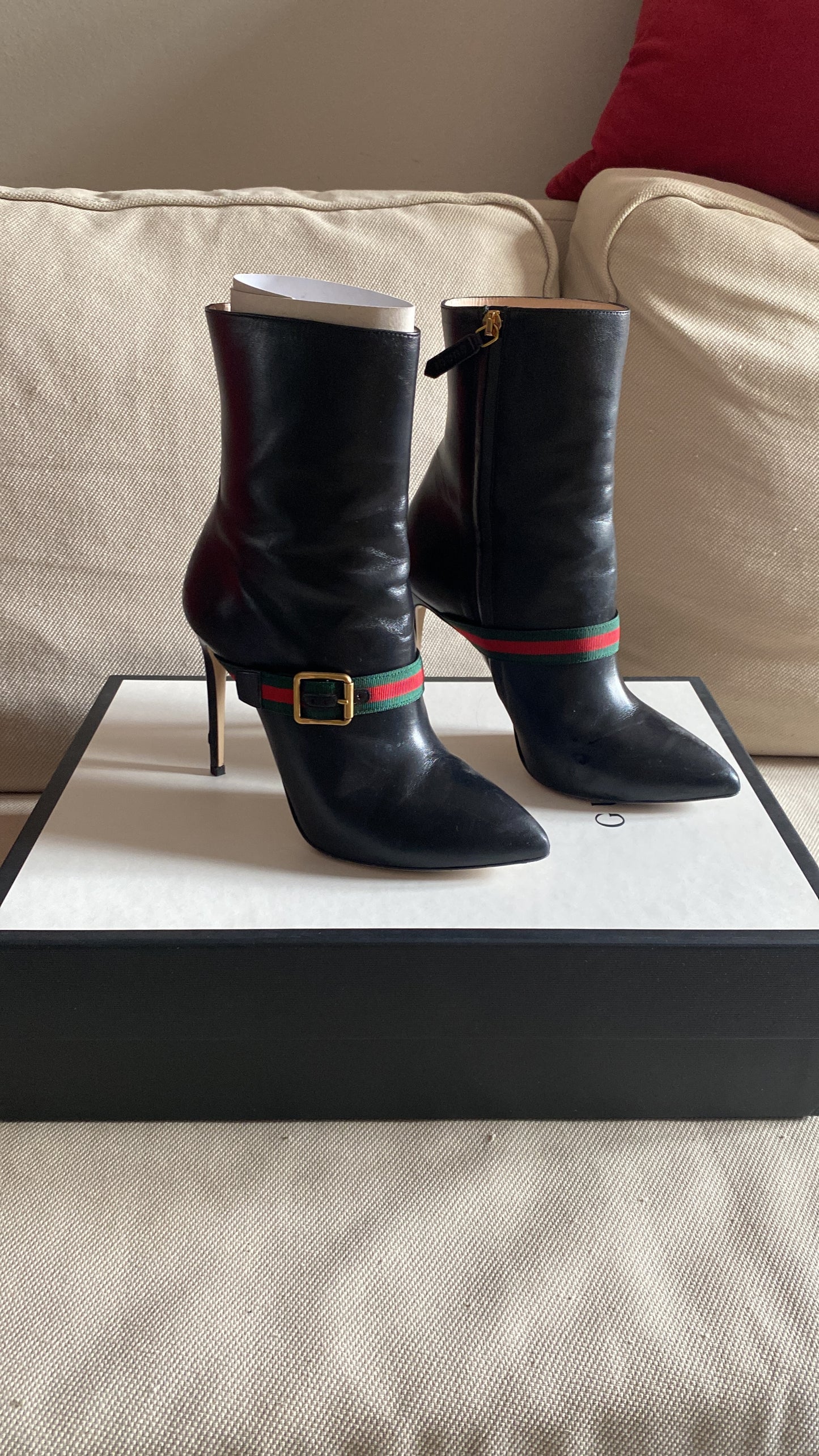 Stivaletto Gucci ankle boots nero in pelle