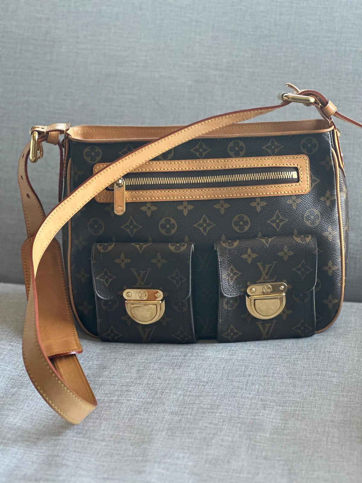 Vuitton Hudson Crossbody Bag