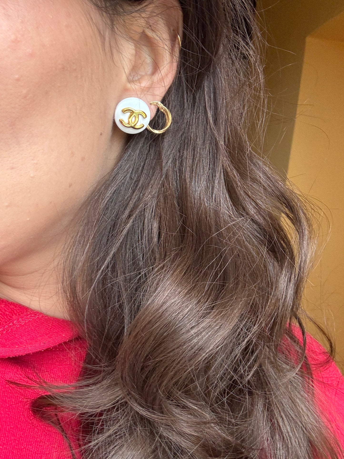 Orecchini con Bottoni Chanel