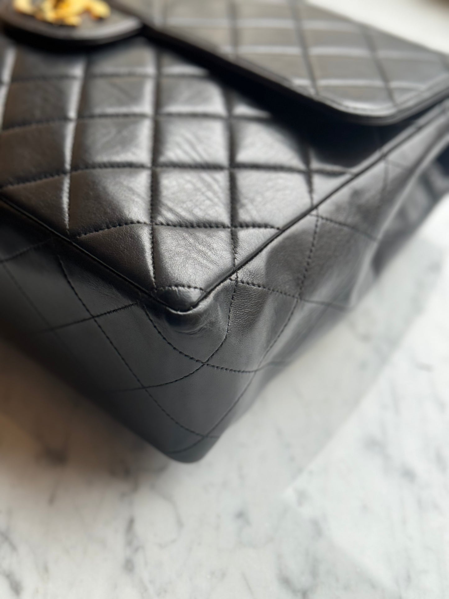 Vintage Chanel classique