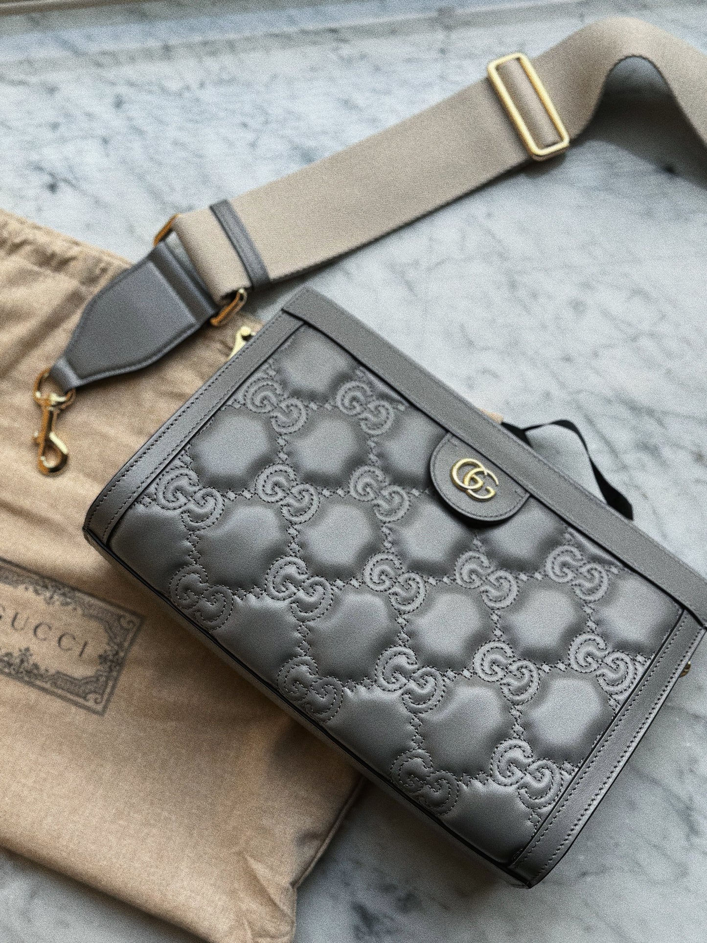 Gucci BORSA A SPALLA GG MATELASSÉ