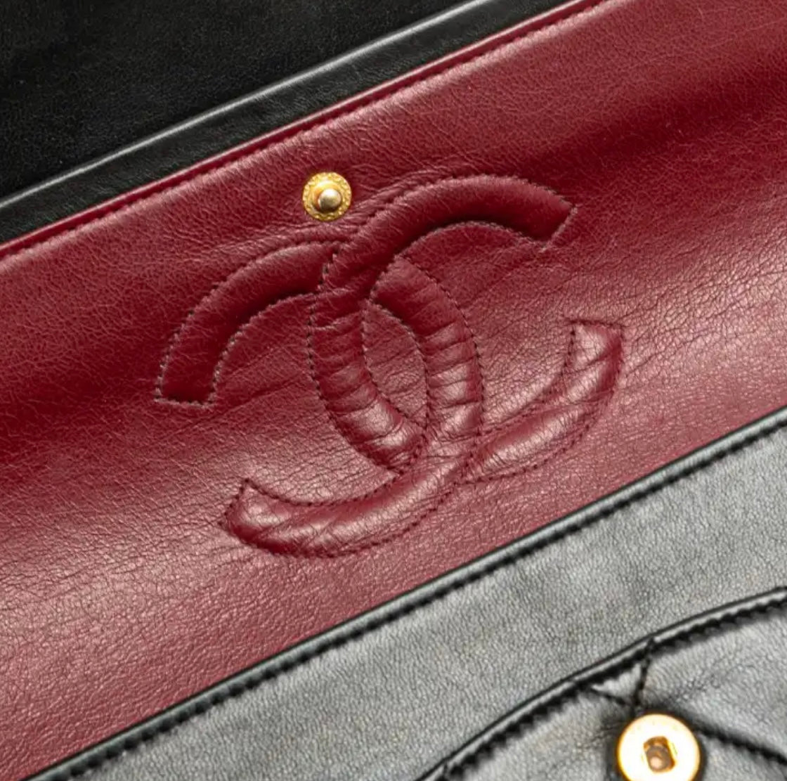 Chanel classique Medium