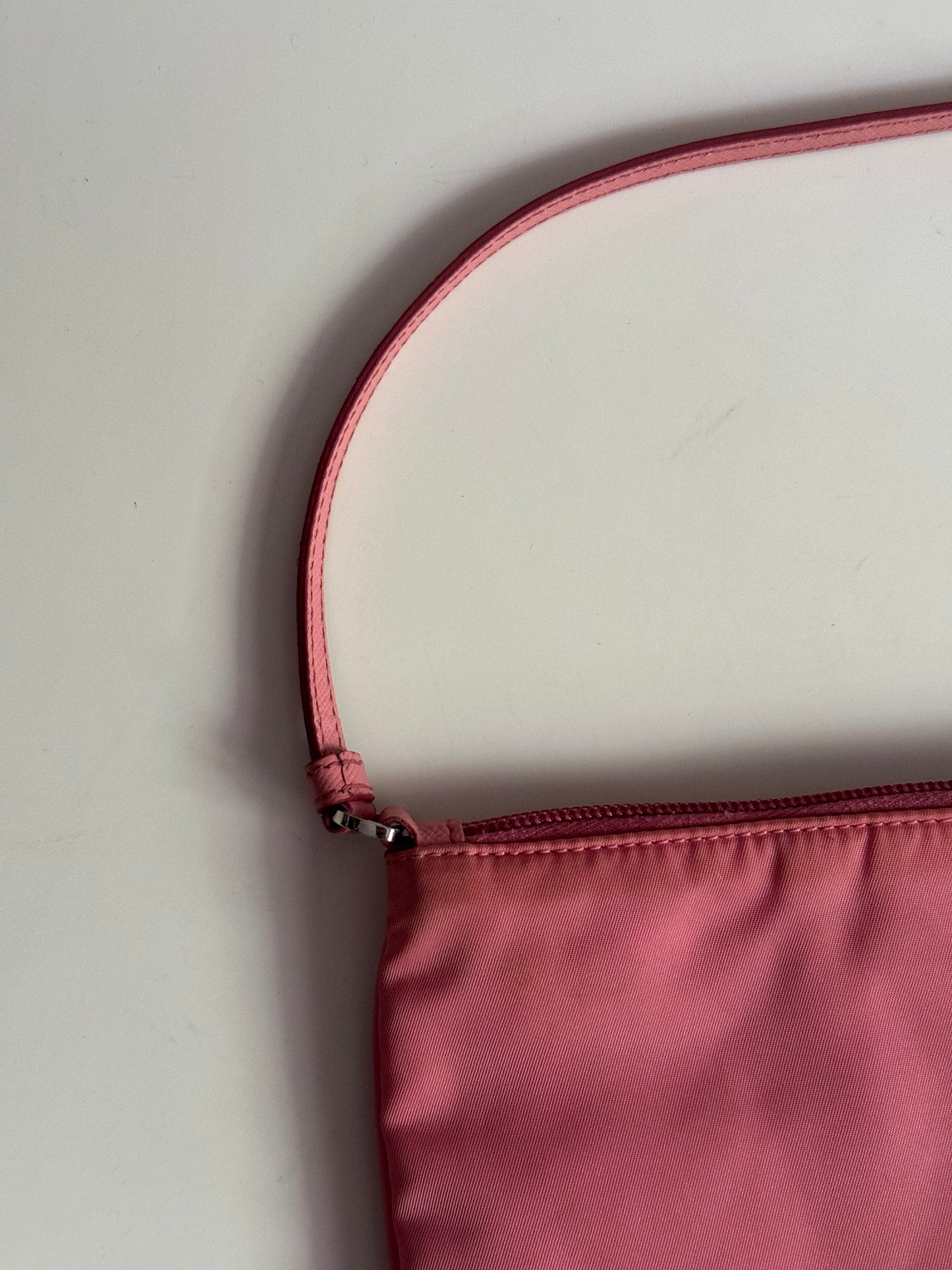 Prada Nylon rosa