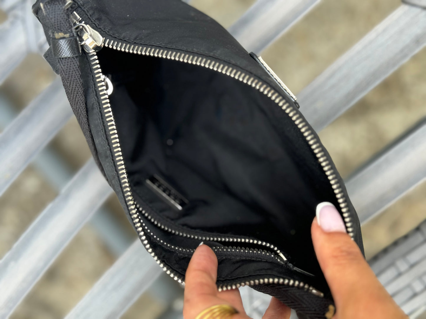 Prada nera Nylon