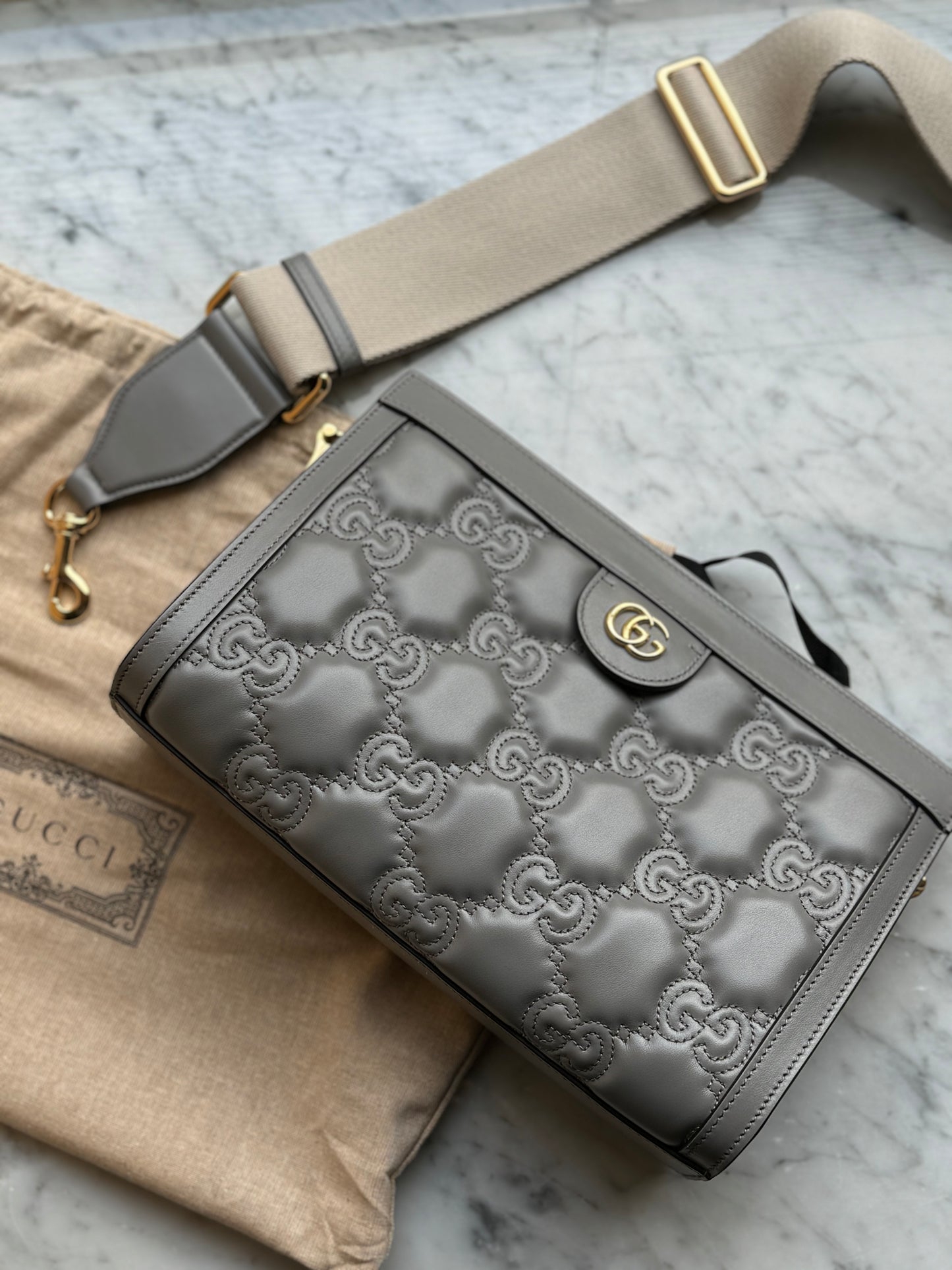 Gucci BORSA A SPALLA GG MATELASSÉ