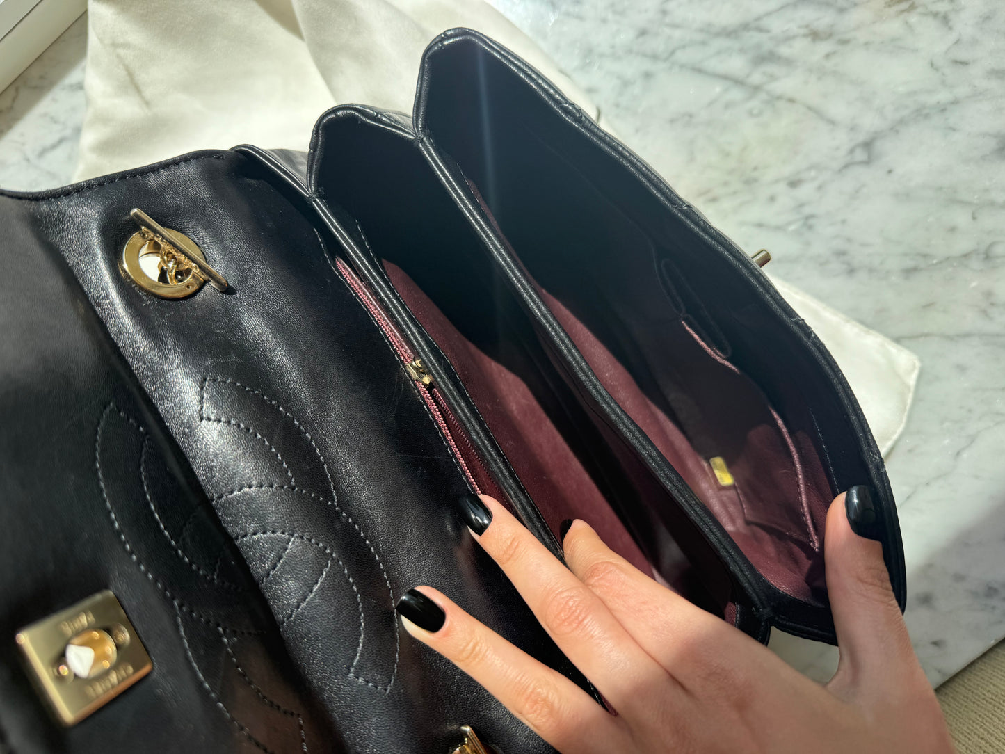 Chanel Top Handle nera