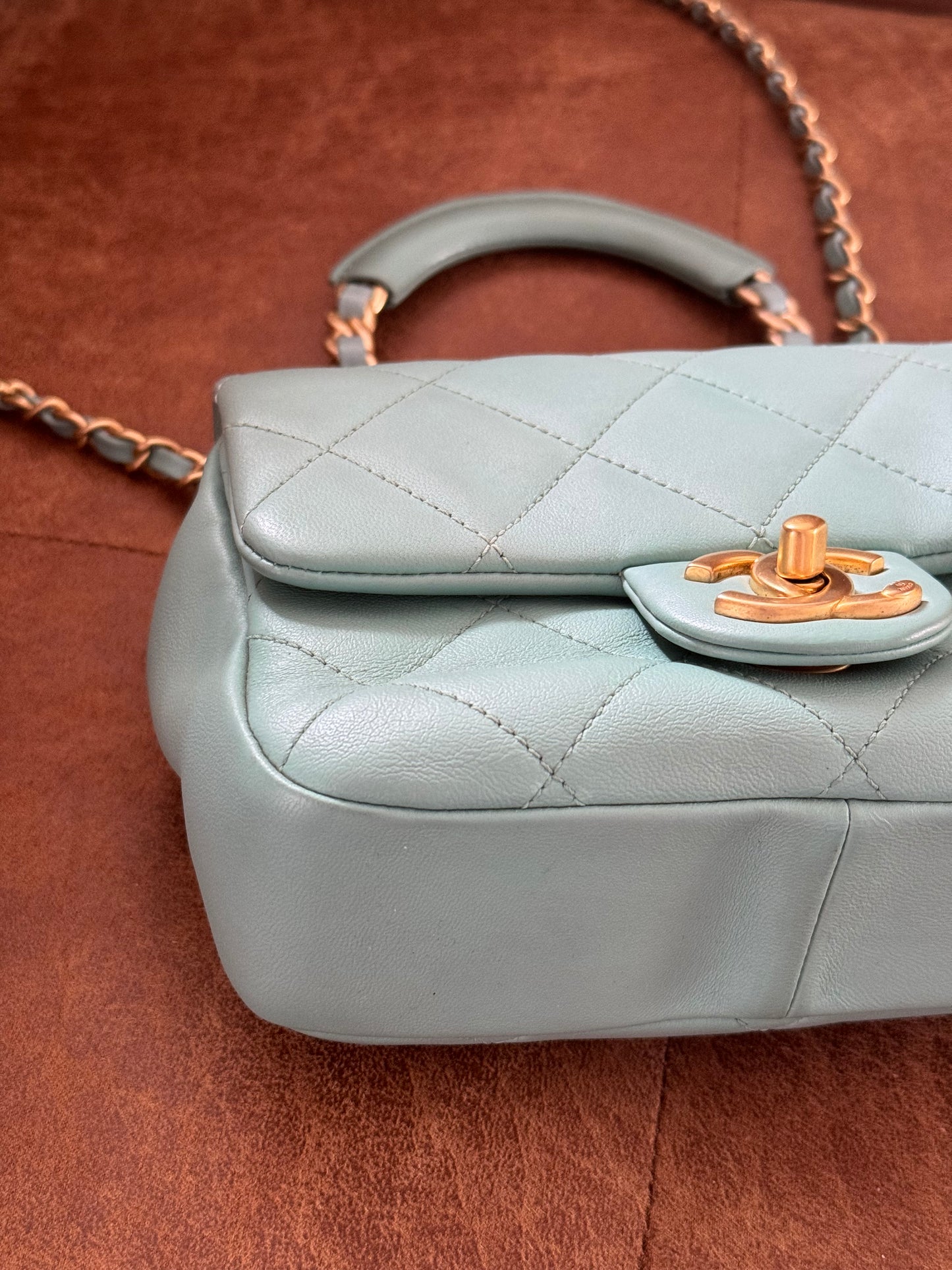 Chanel edizione limitata color azzurro