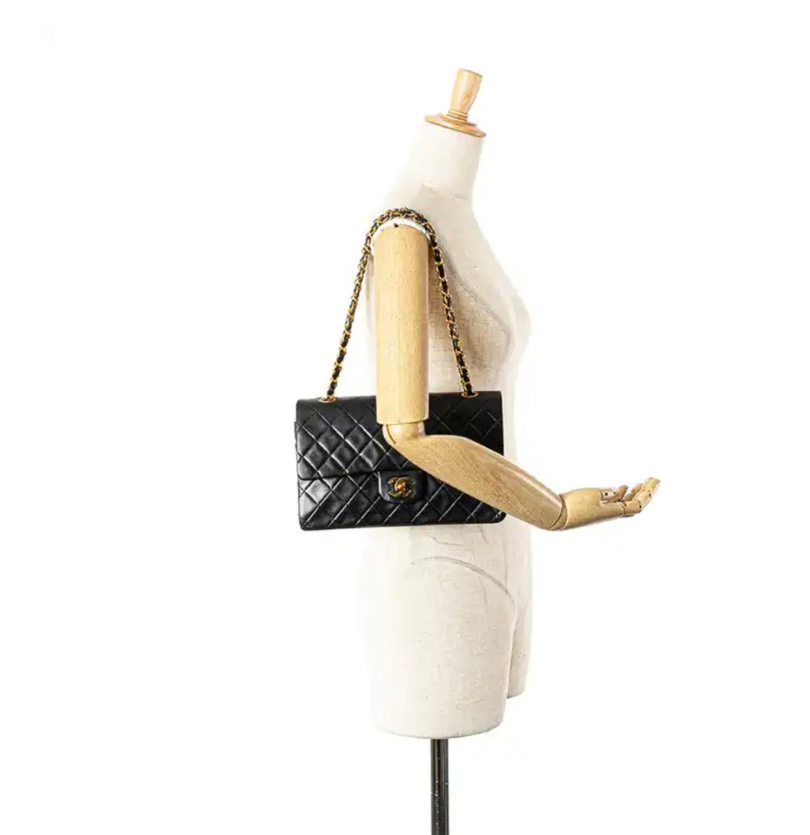 Chanel medium doppia patta black