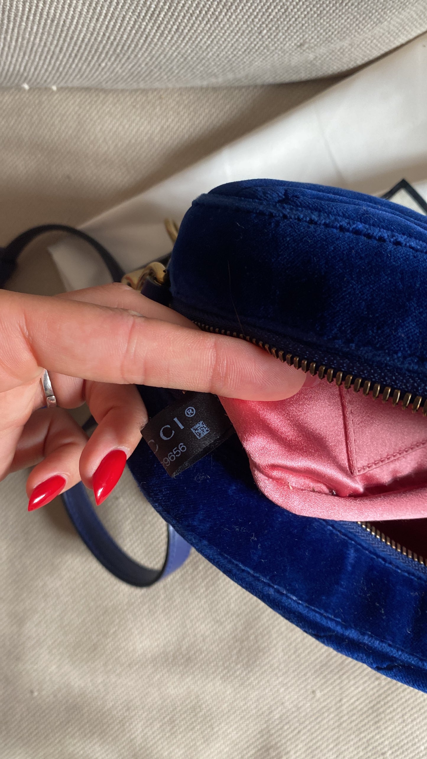 Gucci marmont Camera bag velvet blu