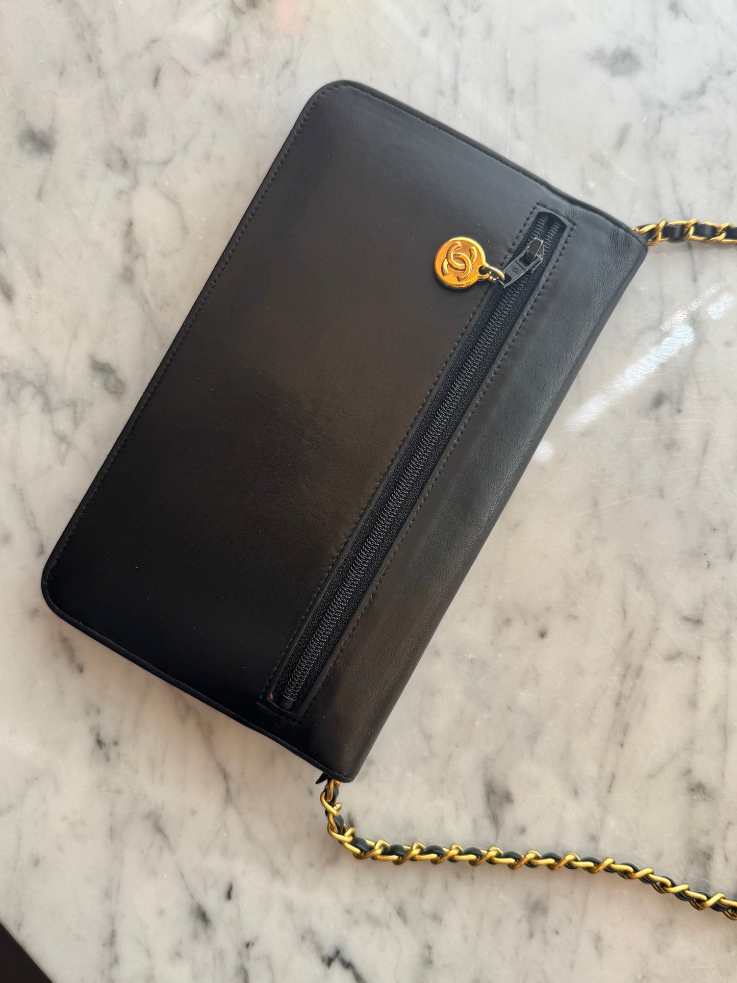Chanel WOC nera