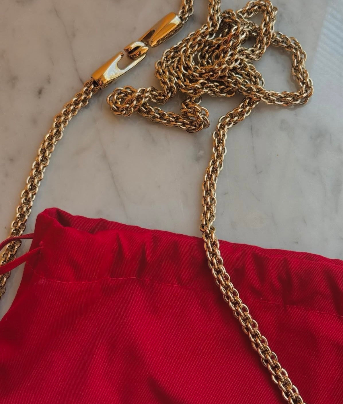 Valentino pochette