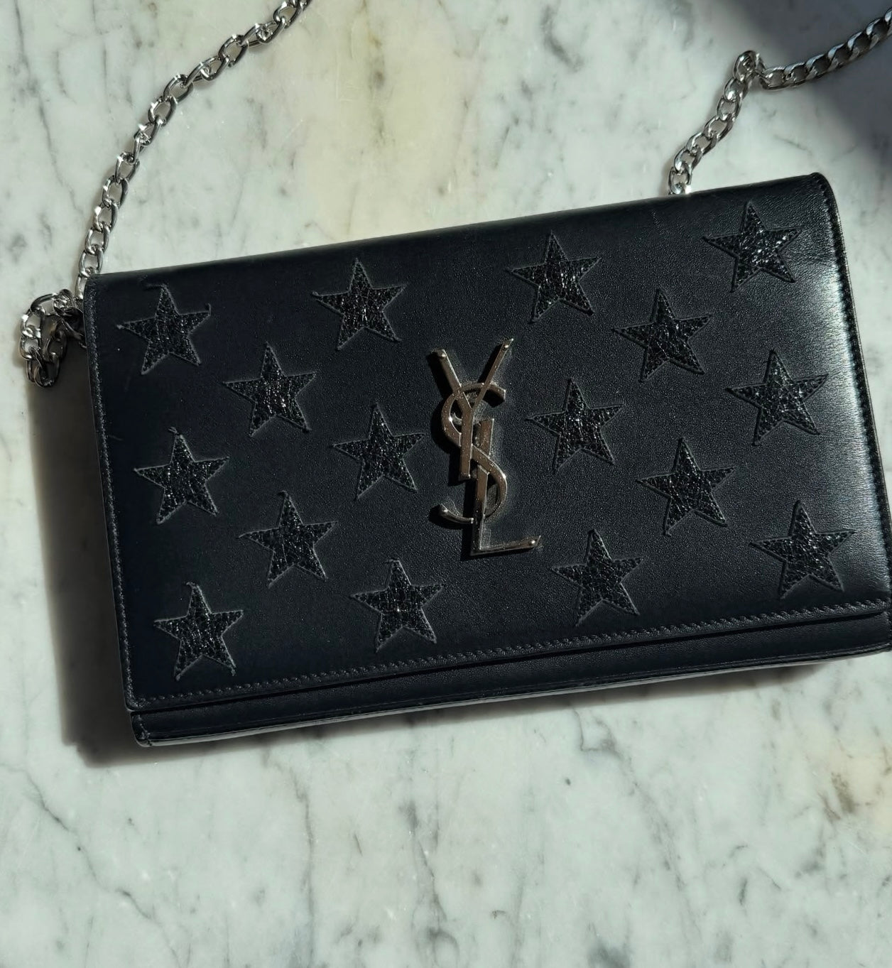 Pochette saint Laurent