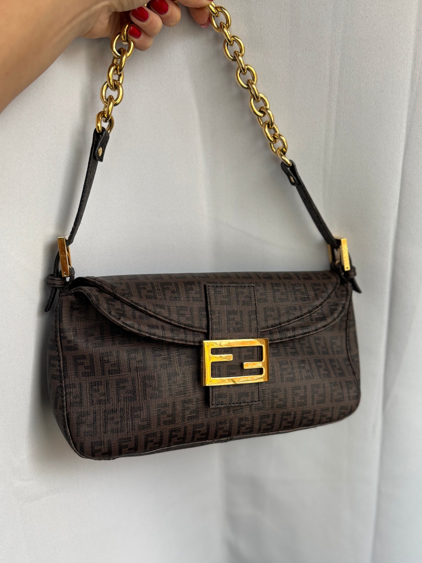 Fendi baguette