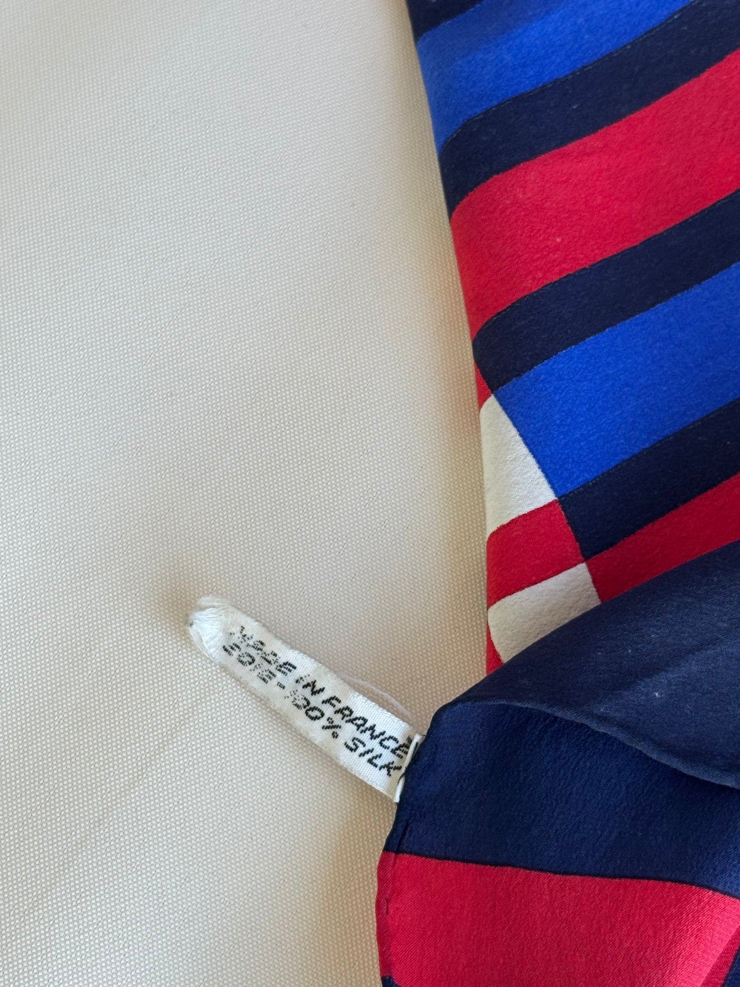Foulard Yves Saint Laurent