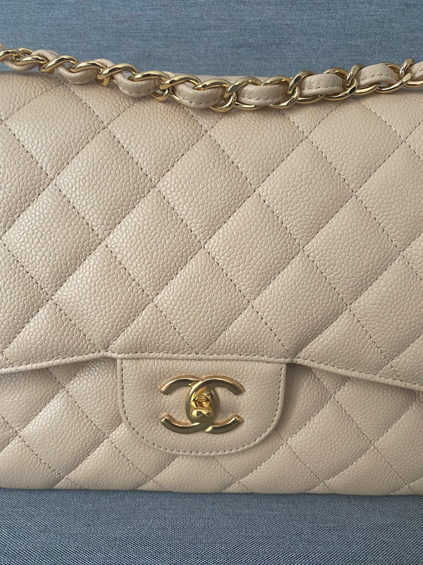 Chanel Jumbo caviar beige