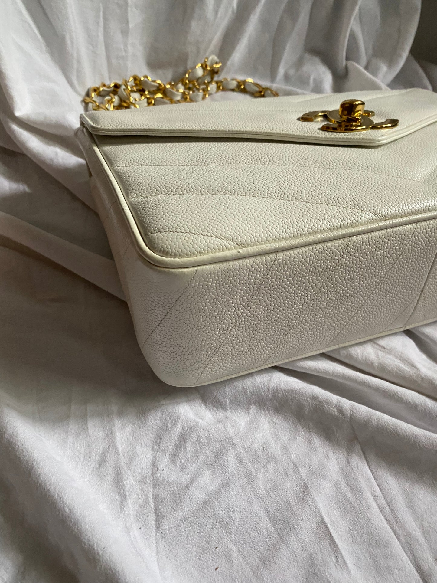 Chanel Envelope bianca