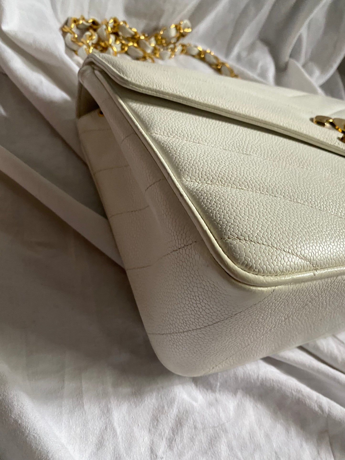 Chanel Envelope bianca