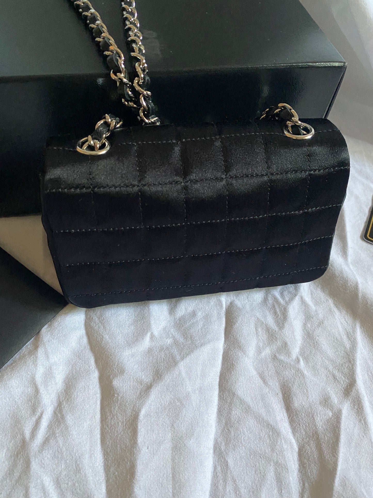 Chanel Mini nera