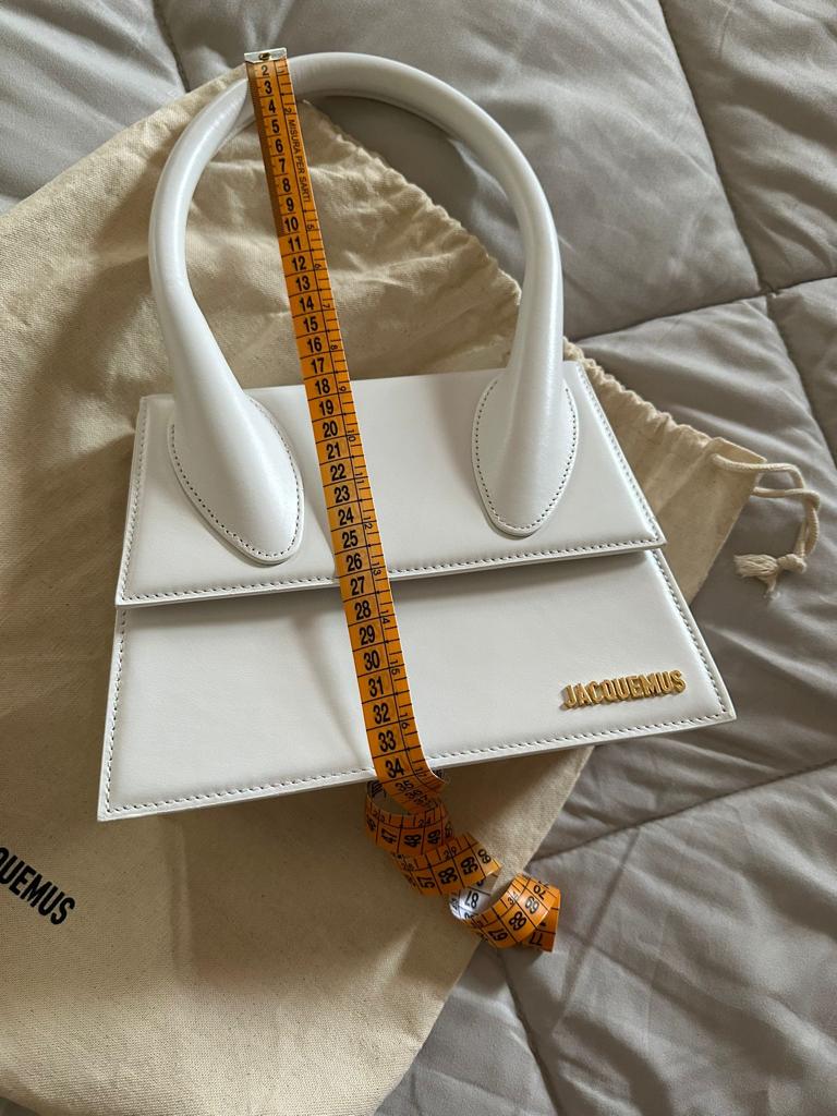 Le Grand Chiquito bianca Jacquemus
