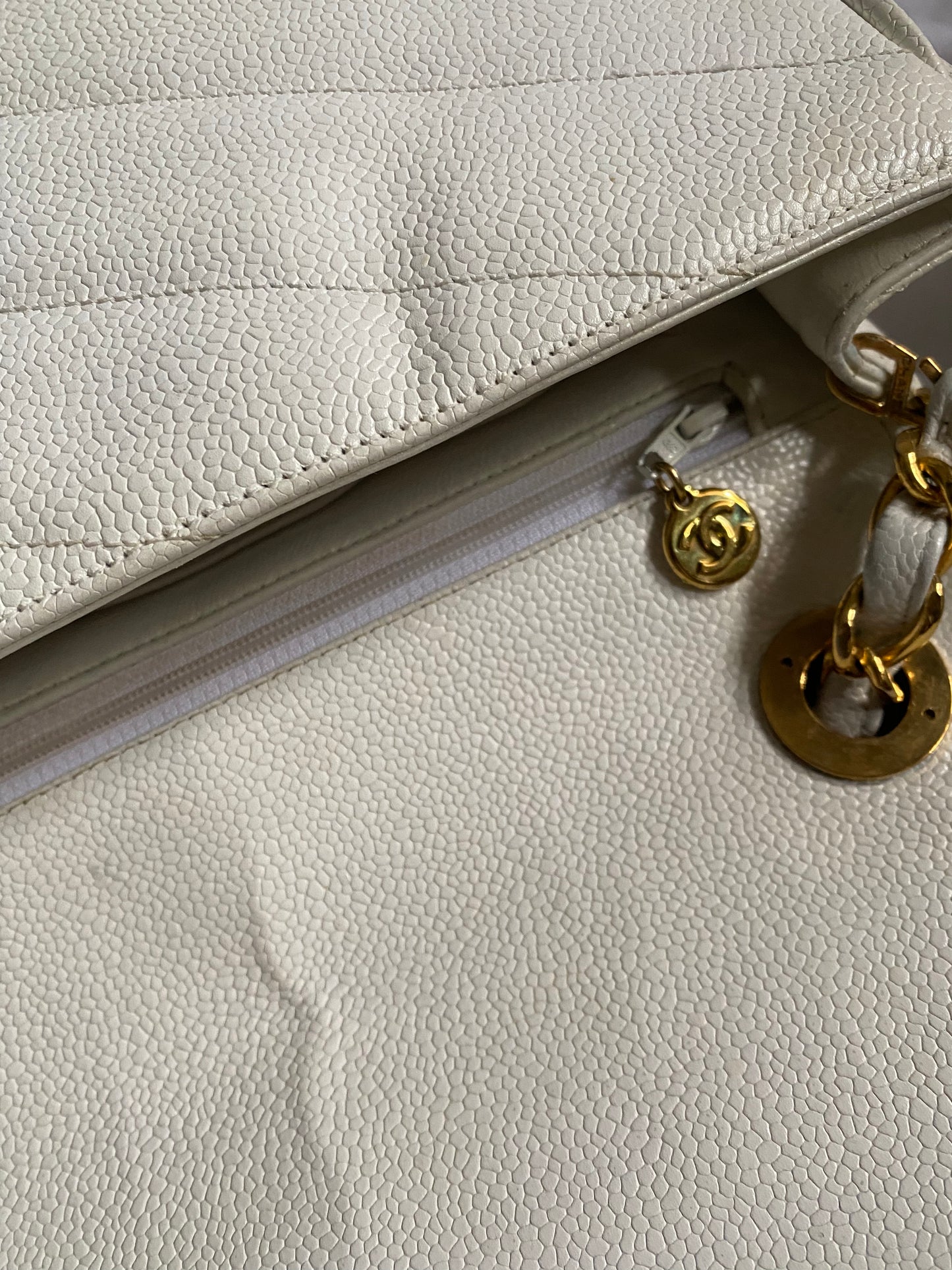 Chanel Envelope bianca