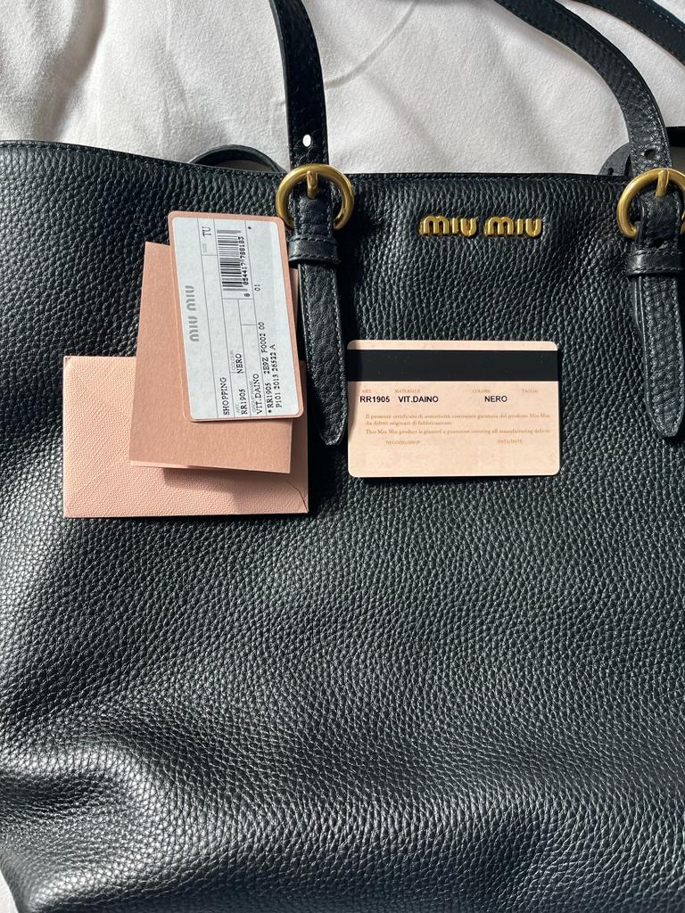 Miu miu in pelle nera