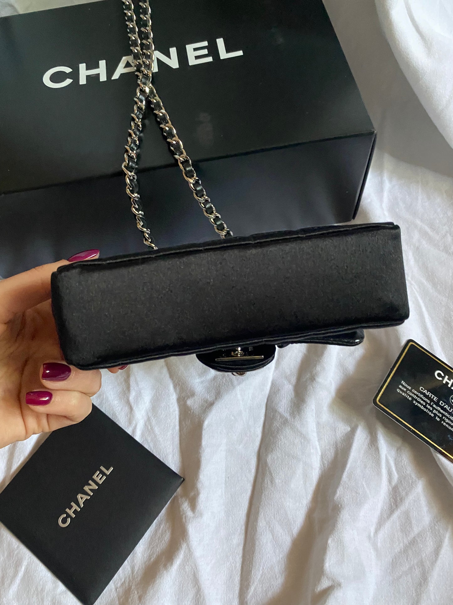 Chanel Mini nera