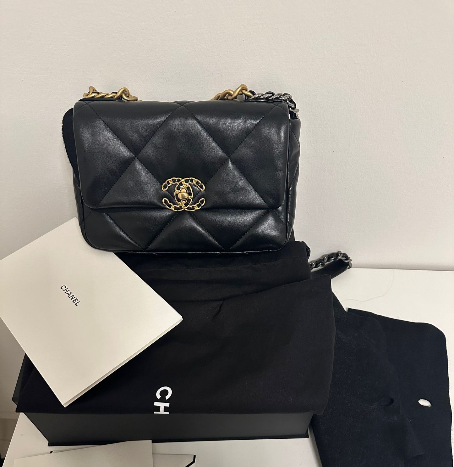 Chanel 19 nera
