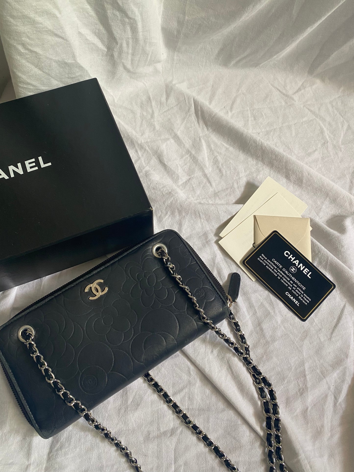 Chanel Envelope bianca