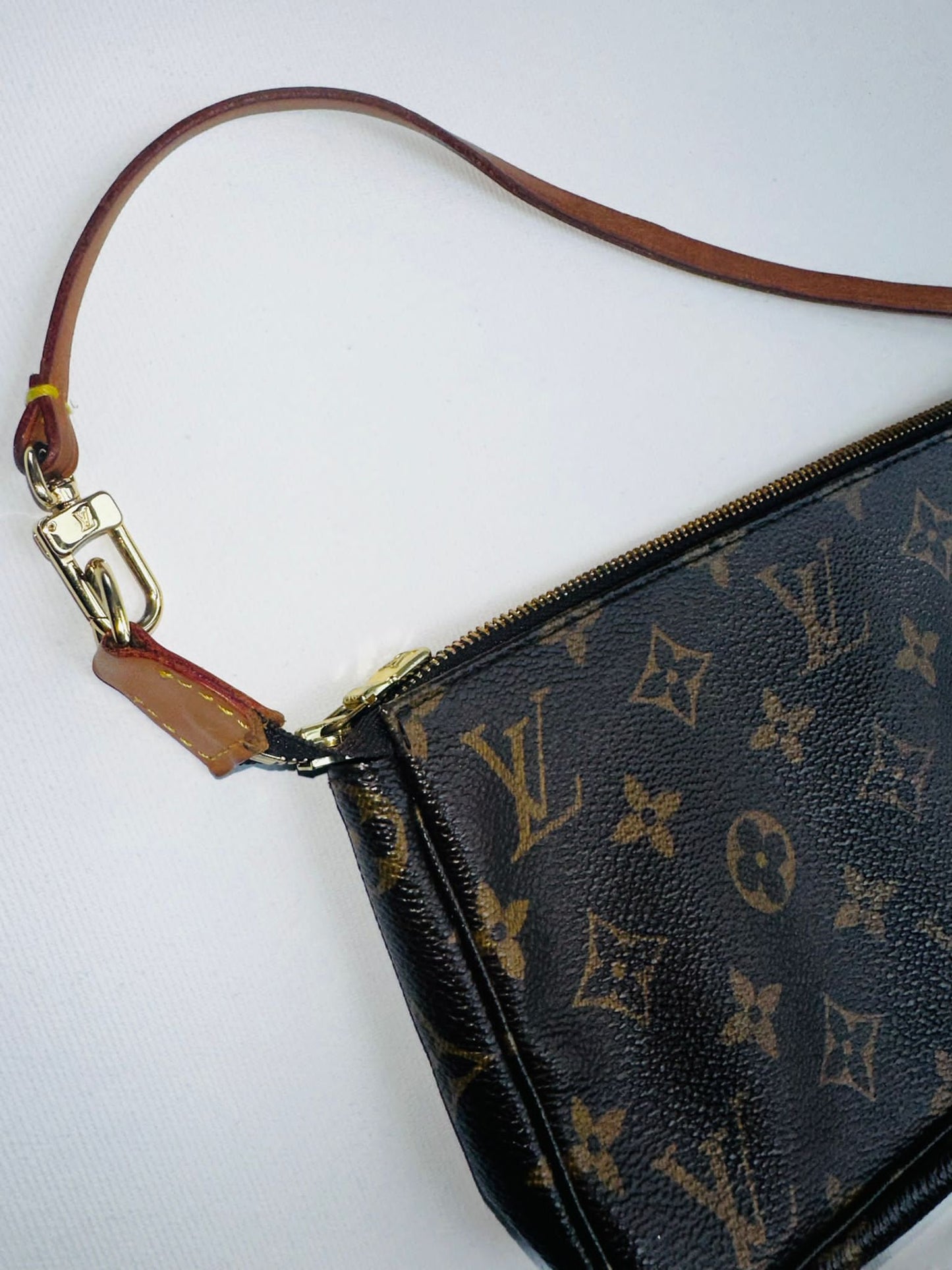 Louis Vuitton Accessoires monogram m