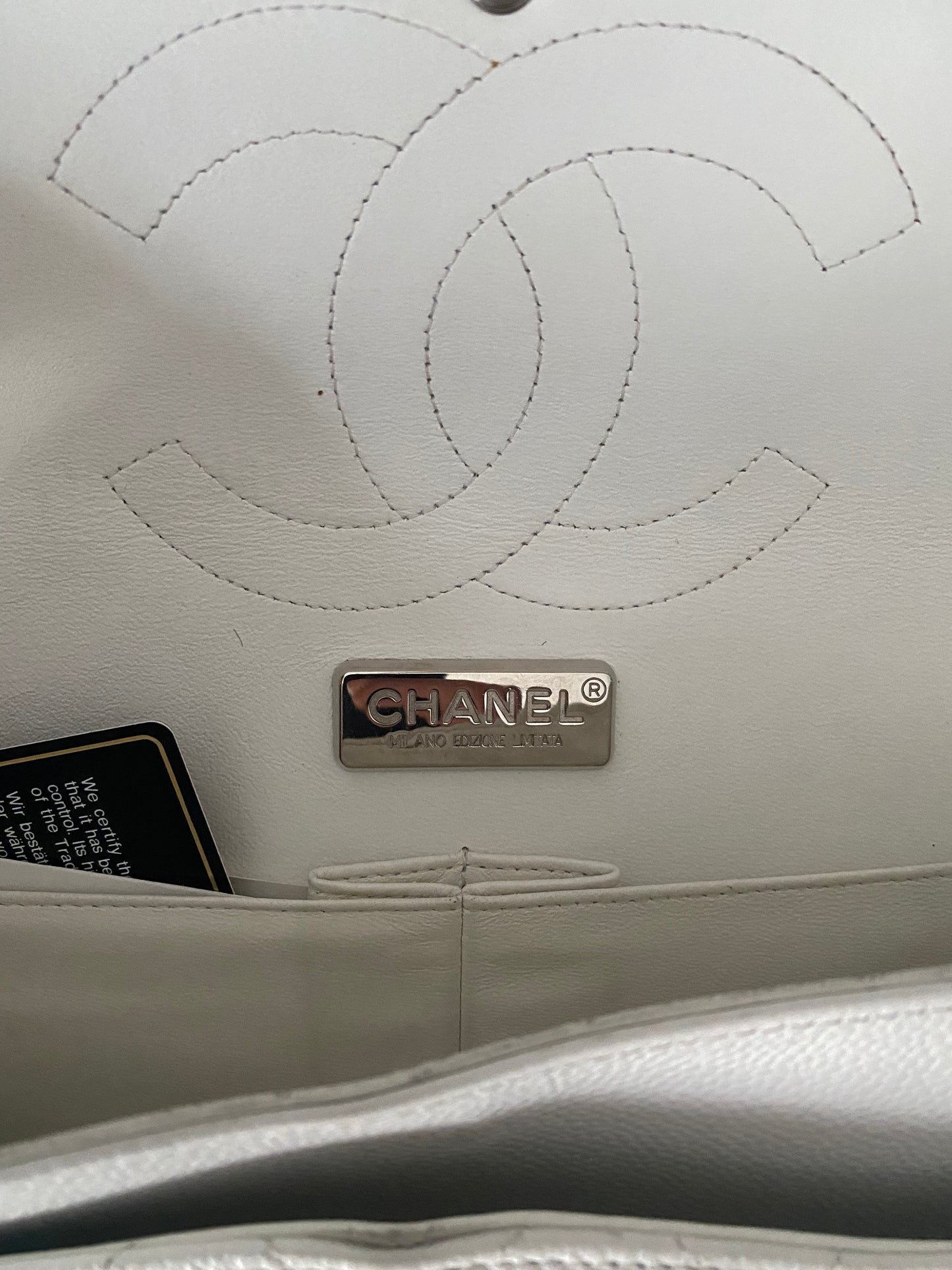 Chanel jumbo caviar edizione limitata bianca