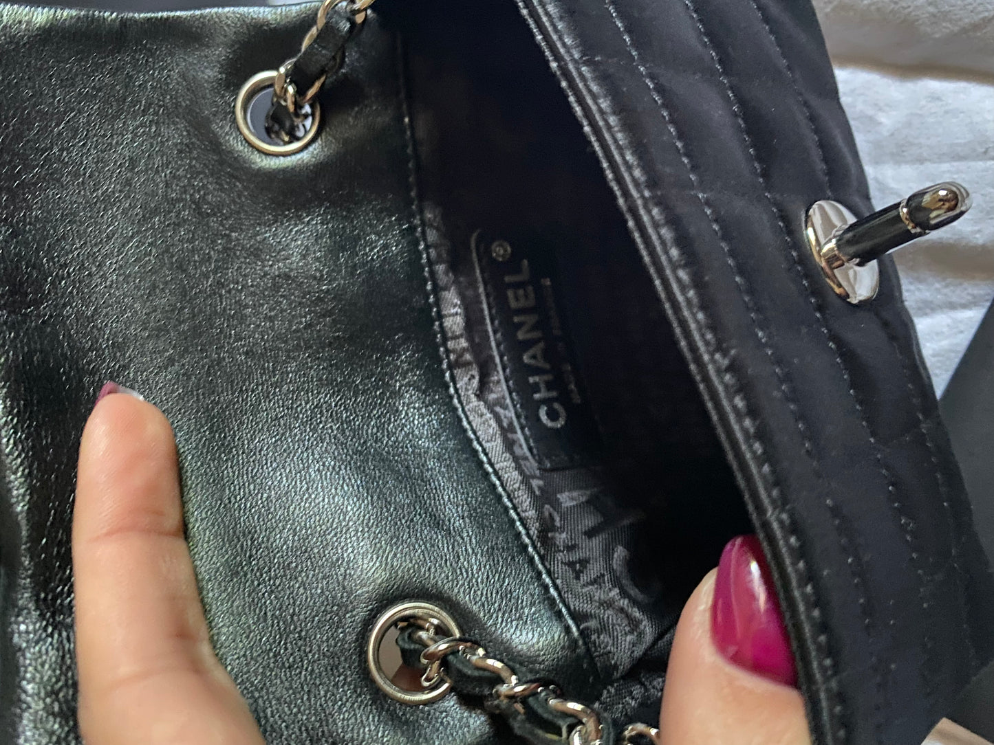 Chanel Mini nera