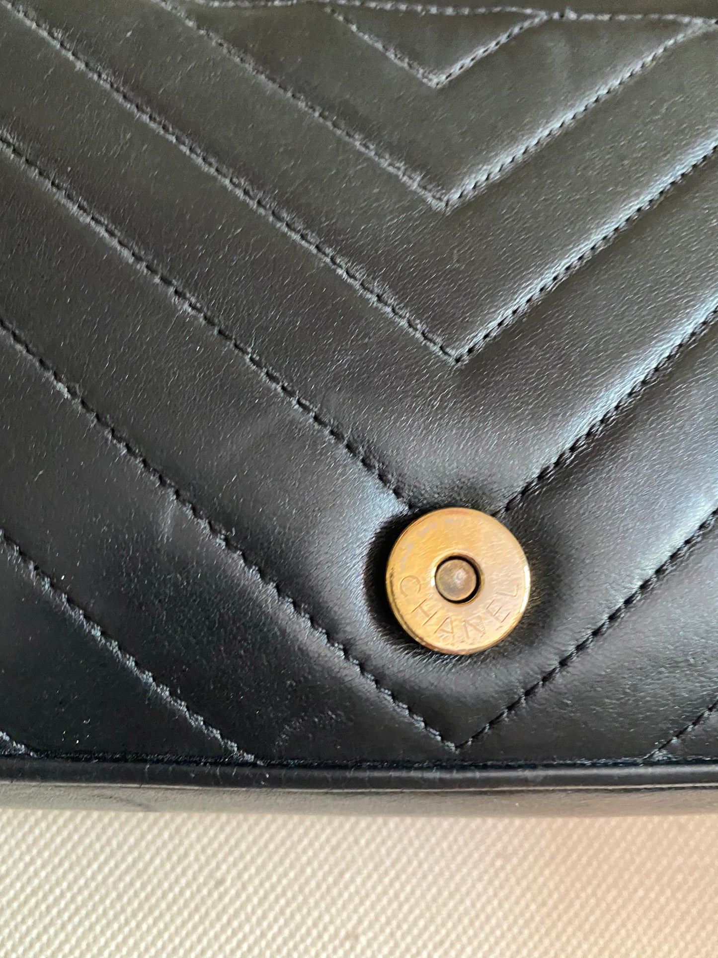 Chanel Chevron piramid nera