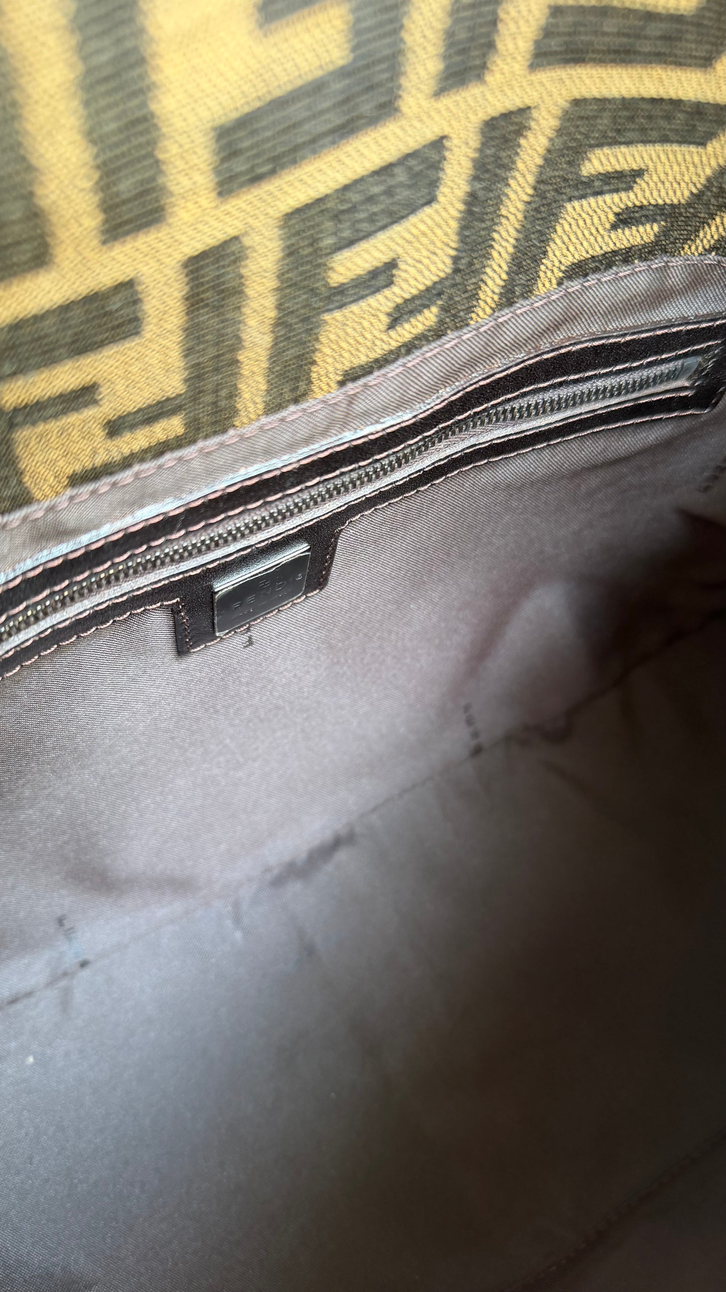 Fendi Mamma baguette