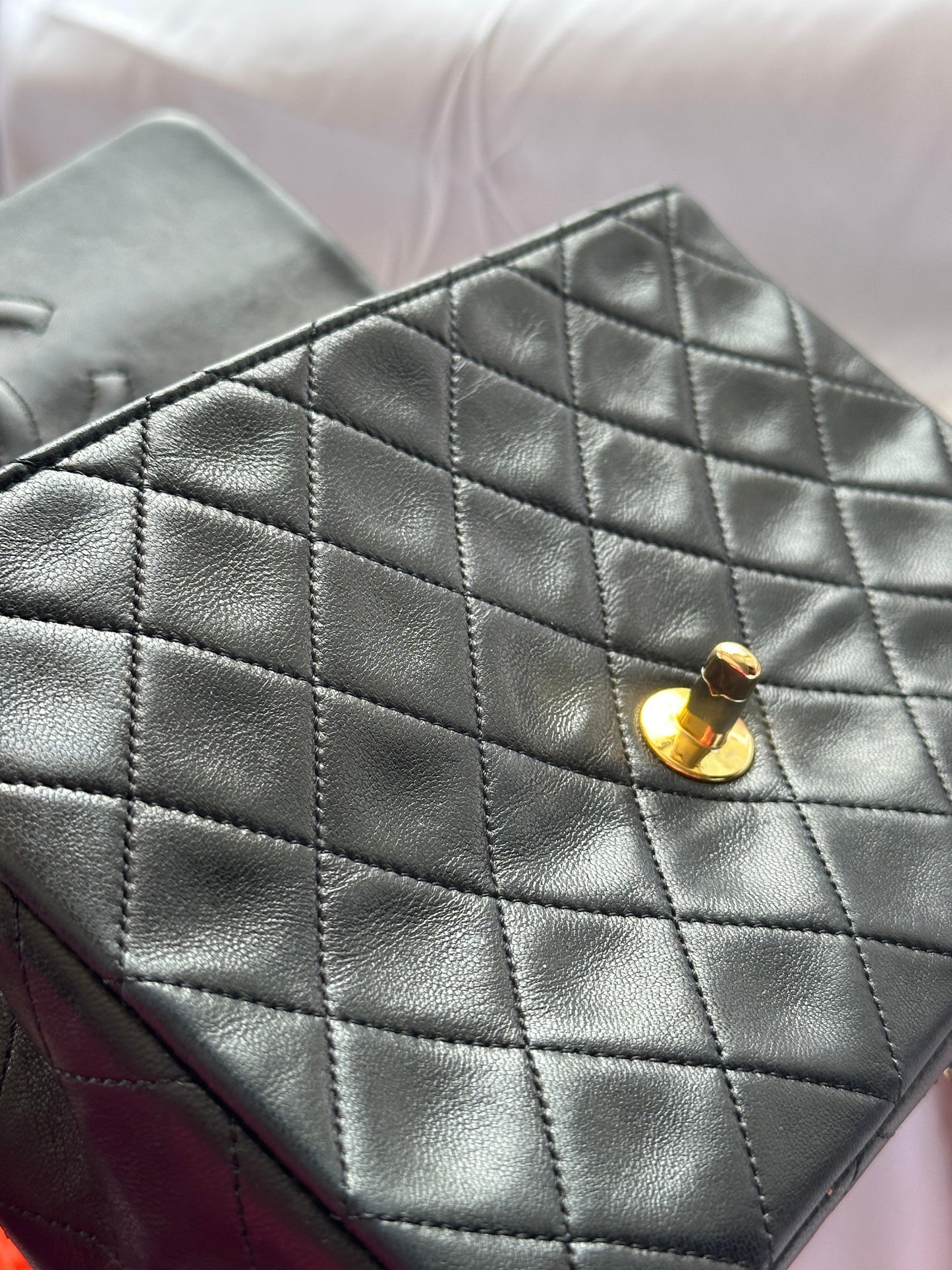 Vintage Chanel Timeless Mini Square (1989/1991)