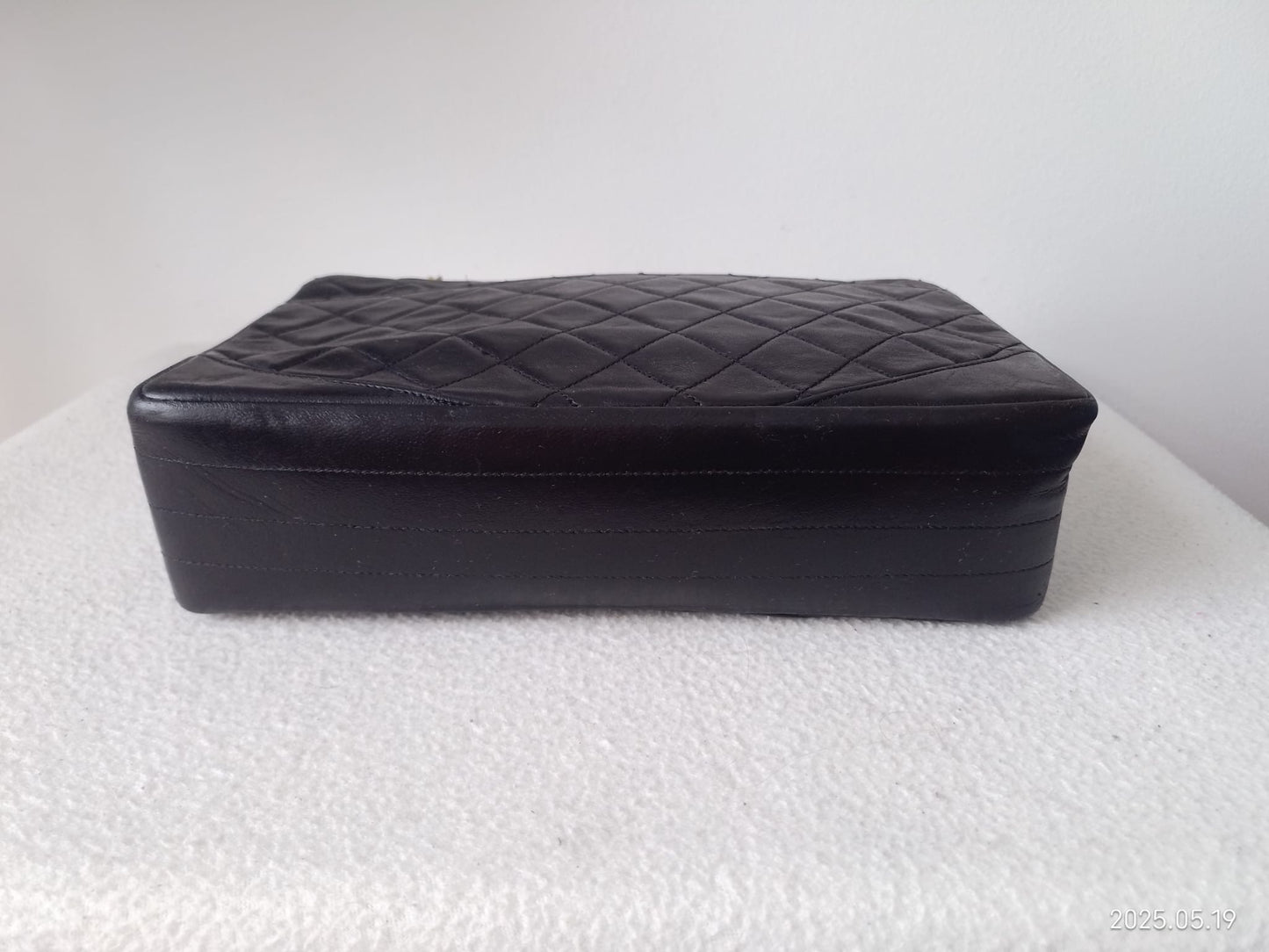 Chanel vintage black