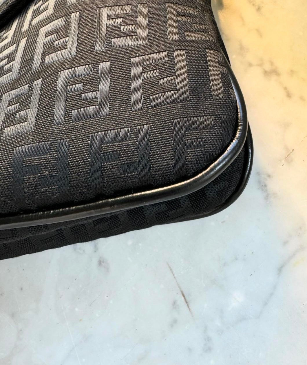 Fendi baguette nera